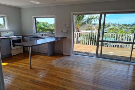 Photo of property in 855 Whangaparaoa Road, Manly, Whangaparaoa, 0930