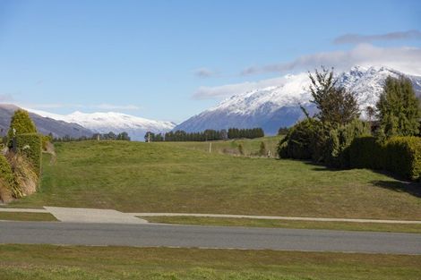 Photo of property in 53 Jacks Point Rise, Jacks Point, Queenstown, 9371