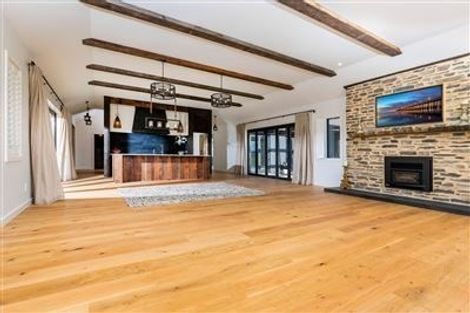 Photo of property in 20 Myra Evelyn Grove, Dairy Flat, Albany, 0792