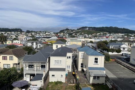Photo of property in 8 Kenwyn Terrace, Newtown, Wellington, 6021