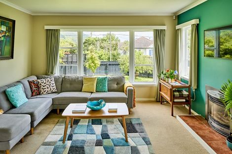 Photo of property in 36 Brasell Street, Fairfield, Lower Hutt, 5011