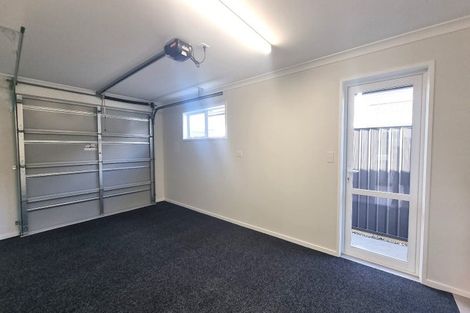 Photo of property in 24 Tasker Crescent, Pyes Pa, 3112
