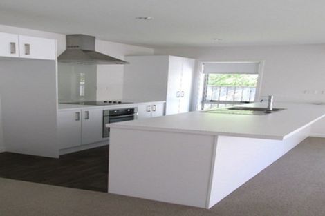 Photo of property in 4 Quartz Place, Brown Owl, Upper Hutt, 5018