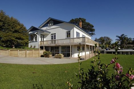 Photo of property in 1960 East Coast Road, Stillwater, Silverdale, 0993