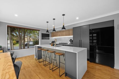 Photo of property in 21 Kohi Drive, Parklands, Christchurch, 8083