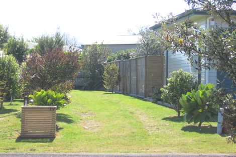 Photo of property in 19 Charles Green Drive, Cooks Beach, Whitianga, 3591