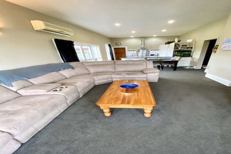 Photo of property in 18 Taumutu Road, Southbridge, 7602