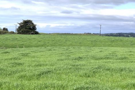 Photo of property in 275/267 Waitara Road, Brixton, Waitara, 4382