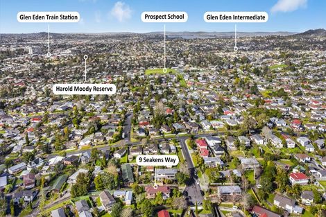 Photo of property in 9 Seakens Way, Glen Eden, Auckland, 0602