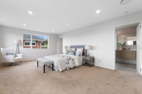 Photo of property in 6c Seaview Road, Milford, Auckland, 0620