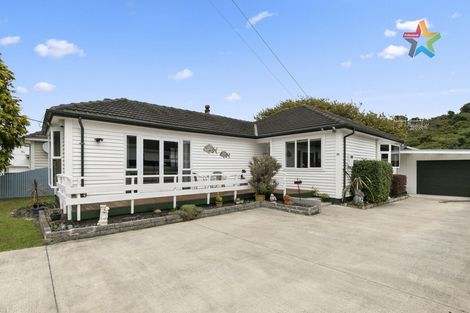 Photo of property in 71 Wellington Road, Wainuiomata, Lower Hutt, 5014
