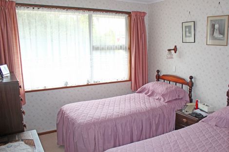 Photo of property in 6a Stuart Street, Holmes Hill, Oamaru, 9401