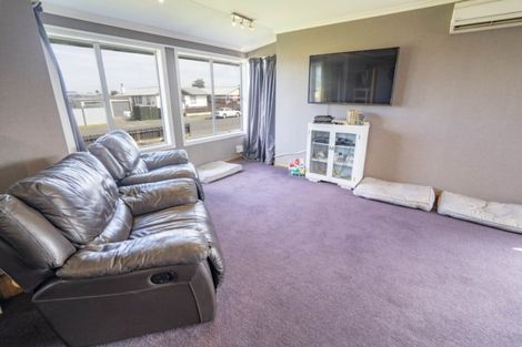 Photo of property in 82 Glenalmond Crescent, Rockdale, Invercargill, 9812