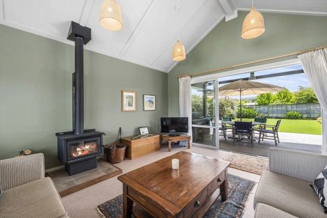 Photo of property in 9 Pukeko Way, Kinloch, Taupo, 3377