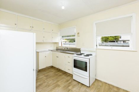 Photo of property in Shakespeare Flats, 8/48 Merton Street, Trentham, Upper Hutt, 5018
