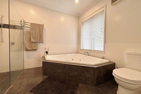 Photo of property in 68 Coolspring Way, Redwood, Christchurch, 8051