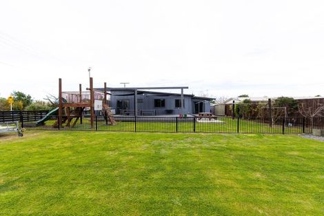 Photo of property in 12 Domain Road, Haumoana, 4102