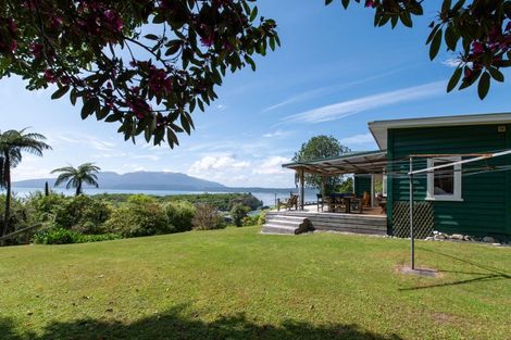 Photo of property in 84 Spencer Road, Lake Tarawera, Rotorua, 3076