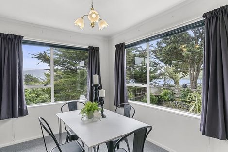 Photo of property in 18 Cassley Crescent, Papakowhai, Porirua, 5024