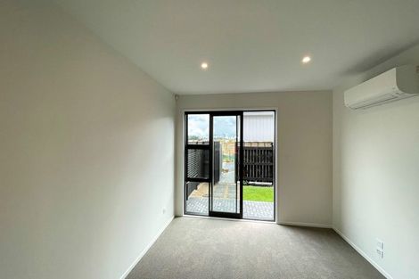 Photo of property in 78 Manarini Road, Westgate, Auckland, 0614