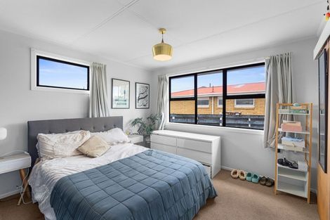 Photo of property in 127 Queen Street West, Levin, 5510