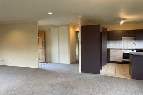 Photo of property in 26 Carisbrook Crescent, Papakura, 2110