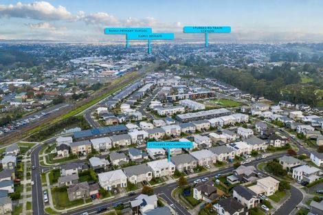 Photo of property in 27 Forbes Mccammon Drive, Swanson, Auckland, 0614