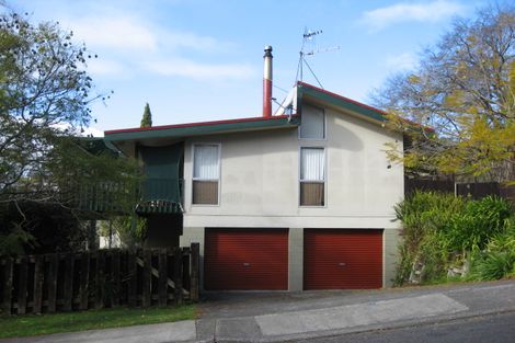 Photo of property in 19 Muritai Crescent, Havelock North, 4130