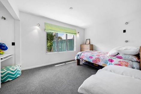 Photo of property in 8 Invincible Drive, Glenorchy, 9372