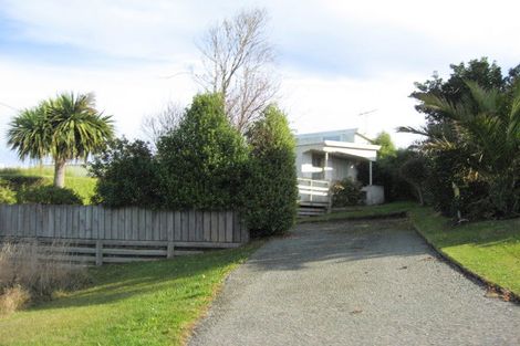 Photo of property in 42 Stirling Street, Kakanui, Oamaru, 9495