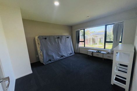 Photo of property in 17 Nortons Road, Avonhead, Christchurch, 8042