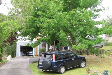 Photo of property in 37 Glencourt Place, Glenfield, Auckland, 0629