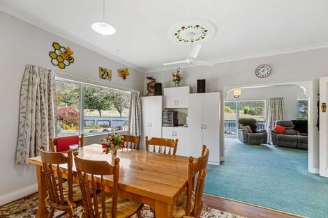 Photo of property in 608 Ongo Road, Hunterville, 4782