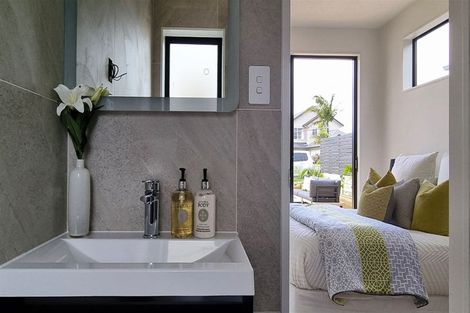 Photo of property in 7/5 Lemon Grove Lane, Greenhithe, Auckland, 0632