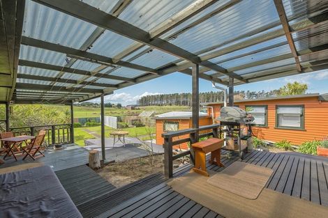 Photo of property in 17 Andrews Street, Foxton Beach, Foxton, 4815