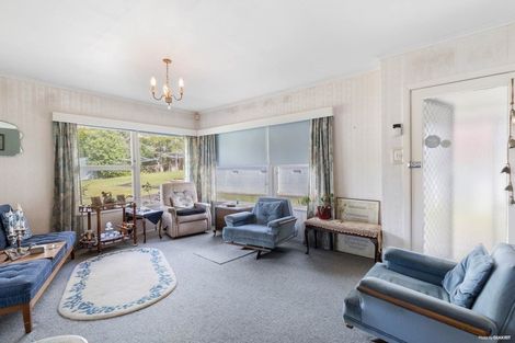 Photo of property in 1/6 Margaret Place, Milford, Auckland, 0620