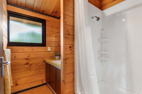 Photo of property in 33 Dunlop Drive, Pauanui, Hikuai, 3579