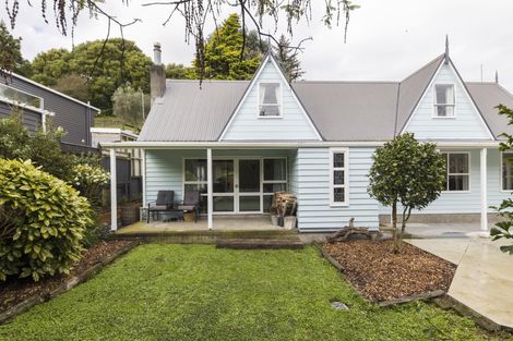 Photo of property in 411 Aokautere Drive, Aokautere, Palmerston North, 4471