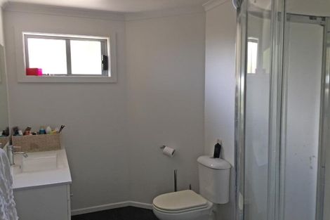 Photo of property in 17 Trevathan Lane, Wanaka, 9305