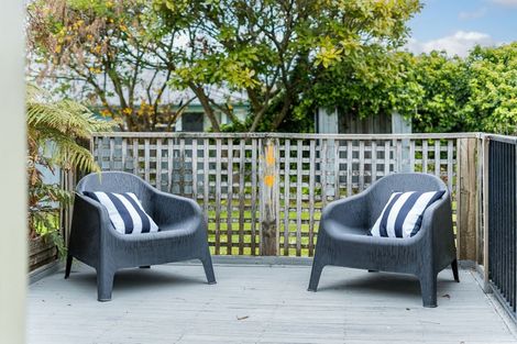 Photo of property in 421 Warspite Avenue, Ascot Park, Porirua, 5024