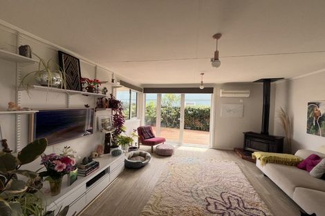 Photo of property in 42 Conclusion Street, Ascot Park, Porirua, 5024