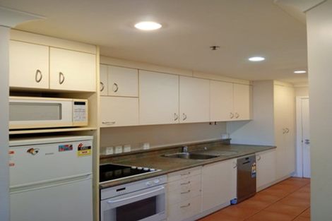 Photo of property in Terrace Garden Apartments, 3e/120 The Terrace, Wellington Central, Wellington, 6011