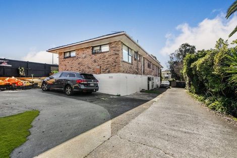 Photo of property in 2/55 Glenmore Road, Sunnyhills, Auckland, 2010