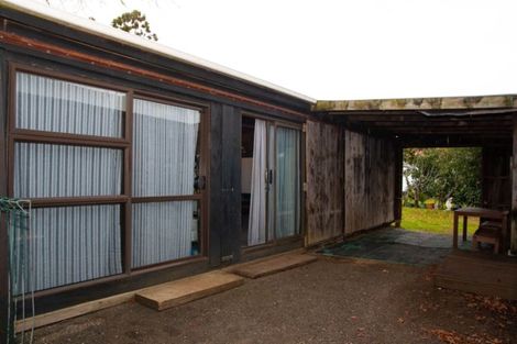 Photo of property in 121 Durrant Drive, Whangamata, 3620