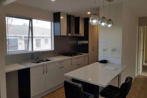 Photo of property in 13 Medina Place, Half Moon Bay, Auckland, 2012