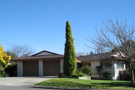 Photo of property in 3 Padfield Place, Havelock North, 4130