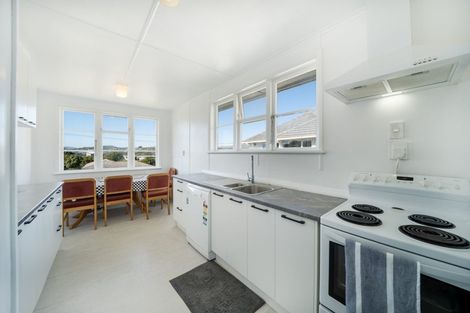 Photo of property in 35 Kotuku Street, Elsdon, Porirua, 5022