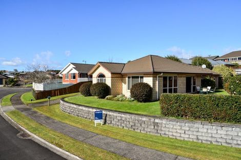 Photo of property in 12 Everton Place, Grandview Heights, Hamilton, 3200