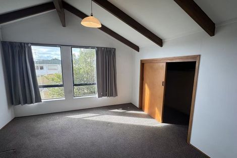 Photo of property in 27 Oaktree Avenue, Browns Bay, Auckland, 0630