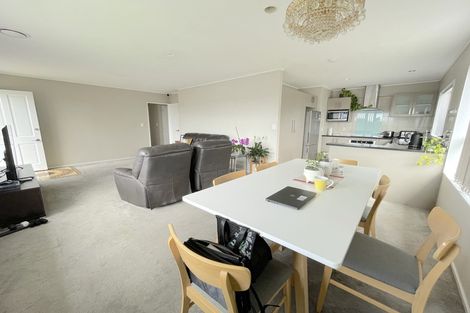 Photo of property in 2/25 Kopara Place, Clendon Park, Auckland, 2103